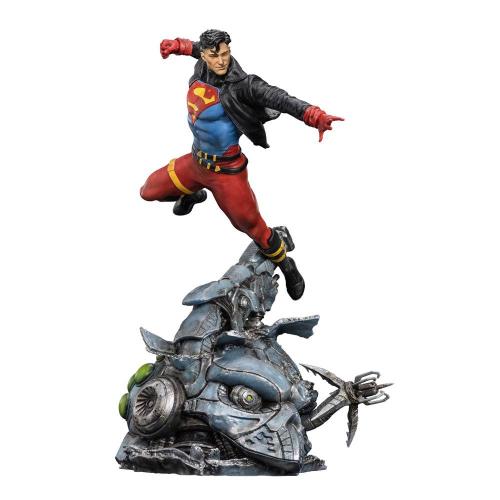 DC Comics statuette 1/10 Deluxe Art Scale Superboy 28 cm - IRON STUDIO